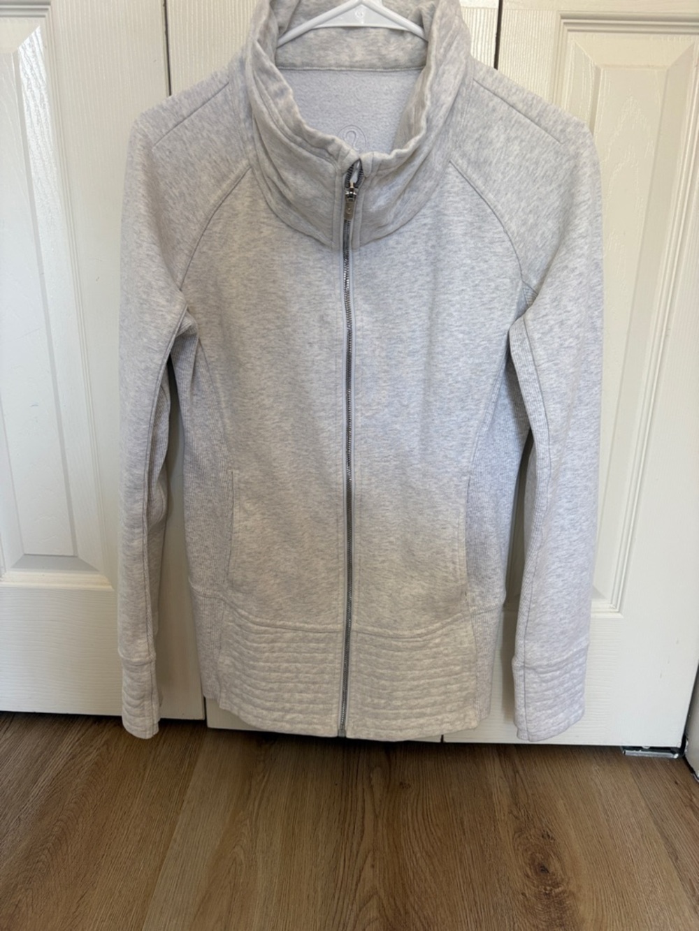 Lululemon Radiant Jacket II
Heathered White